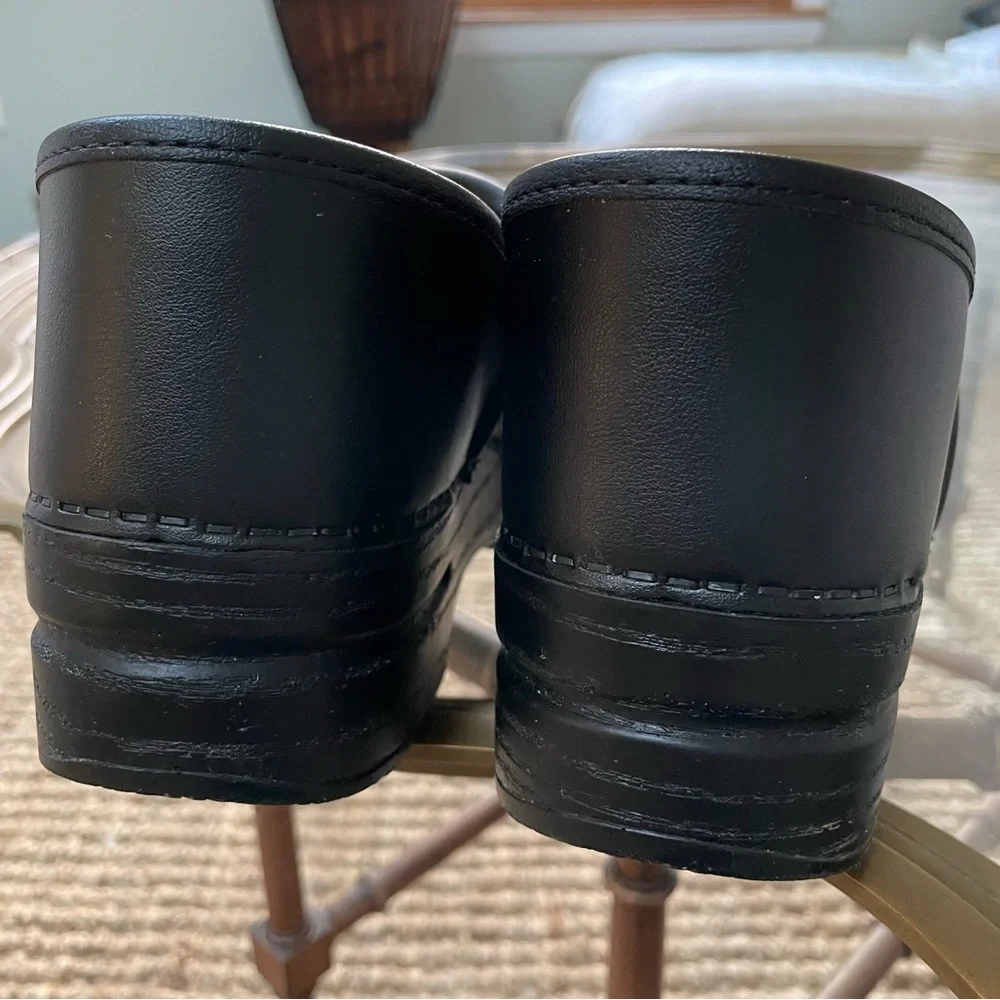 Dankso Professional Black Leather Box Clog EU 42 / Women's 11.5-12 / Men's 8.5-9 - Picture 9 of 10
